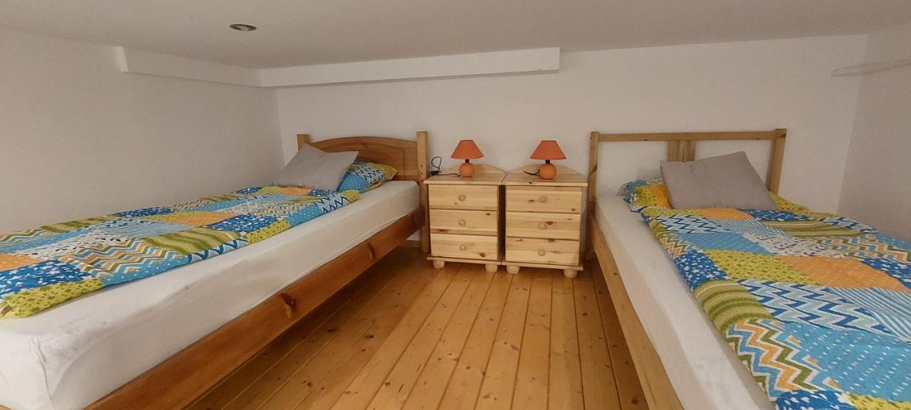 Vito Apartman Eger Exterior foto